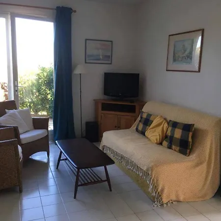Holiday home Avec Jardinet, Terrasse, Piscine Et Parking Aux Issambres - Fr-1-768-9