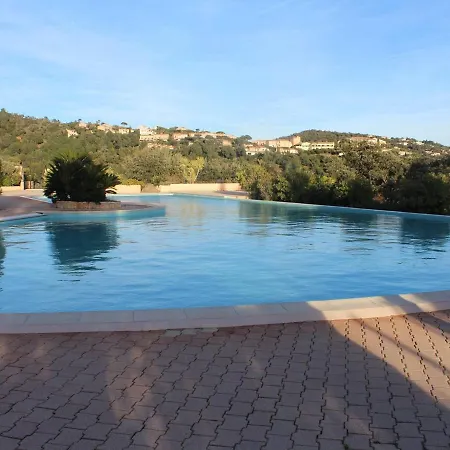 Holiday home Avec Jardinet, Terrasse, Piscine Et Parking Aux Issambres - Fr-1-768-9 Les Issambres