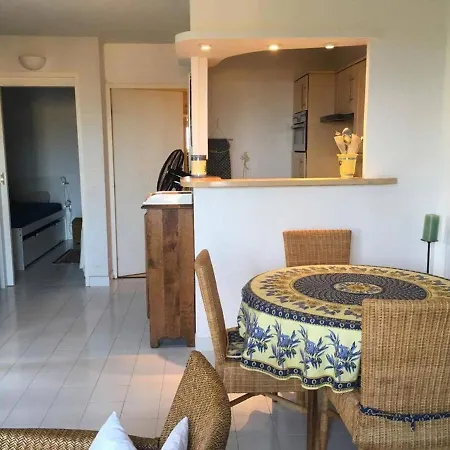 Avec Jardinet, Terrasse, Piscine Et Parking Aux Issambres - Fr-1-768-9 Сasa de vacaciones